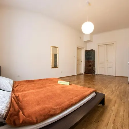 Bagatela Stare Krasków