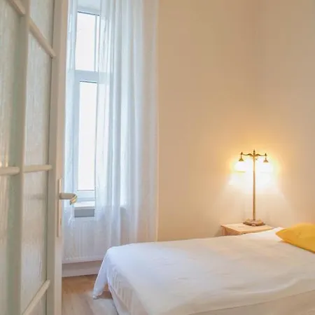 Bagatela Stare Kraków