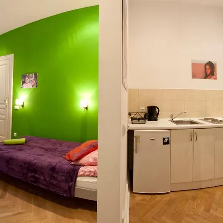Guest house Pokoje Bagatela Stare Miasto