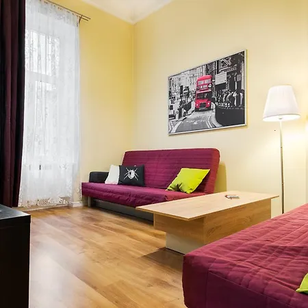 Pokoje Bagatela Stare Miasto *