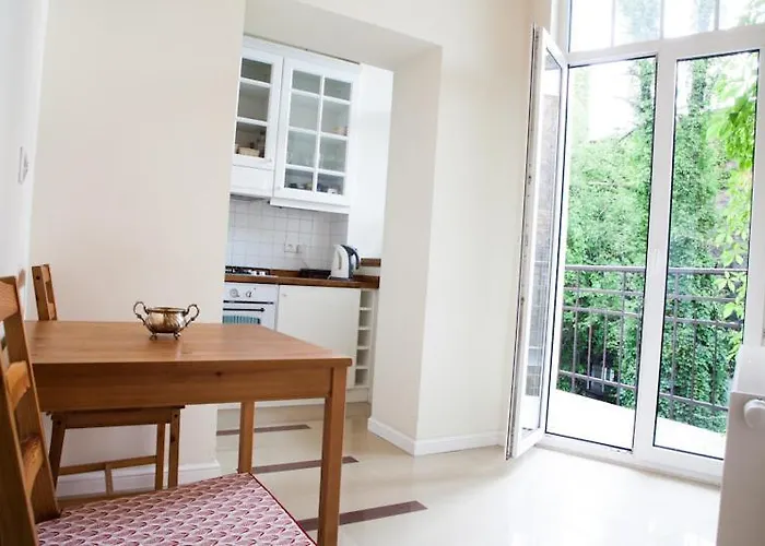 Bagatela Stare 3* Cracovia